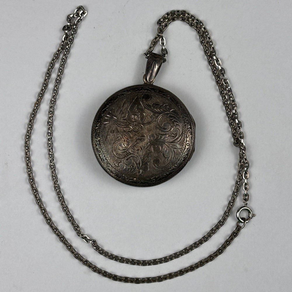 Antiq Sterling Silver Large Round Locket Ornate Hand Engraved Scrollwork S Mark‎